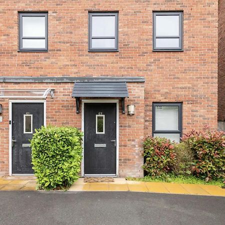 Entire Home In Manchester Extérieur photo